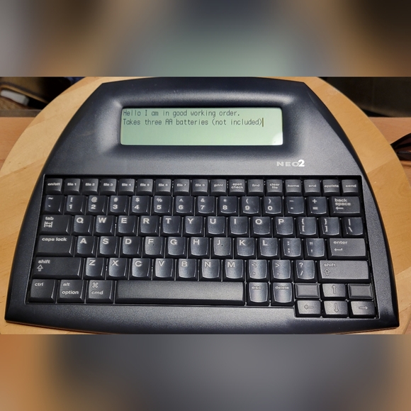 ALPHASMART NEO2 PORTABLE WORD PROCESSOR RENAISSANCE LEARNING - Picture 1 of 7